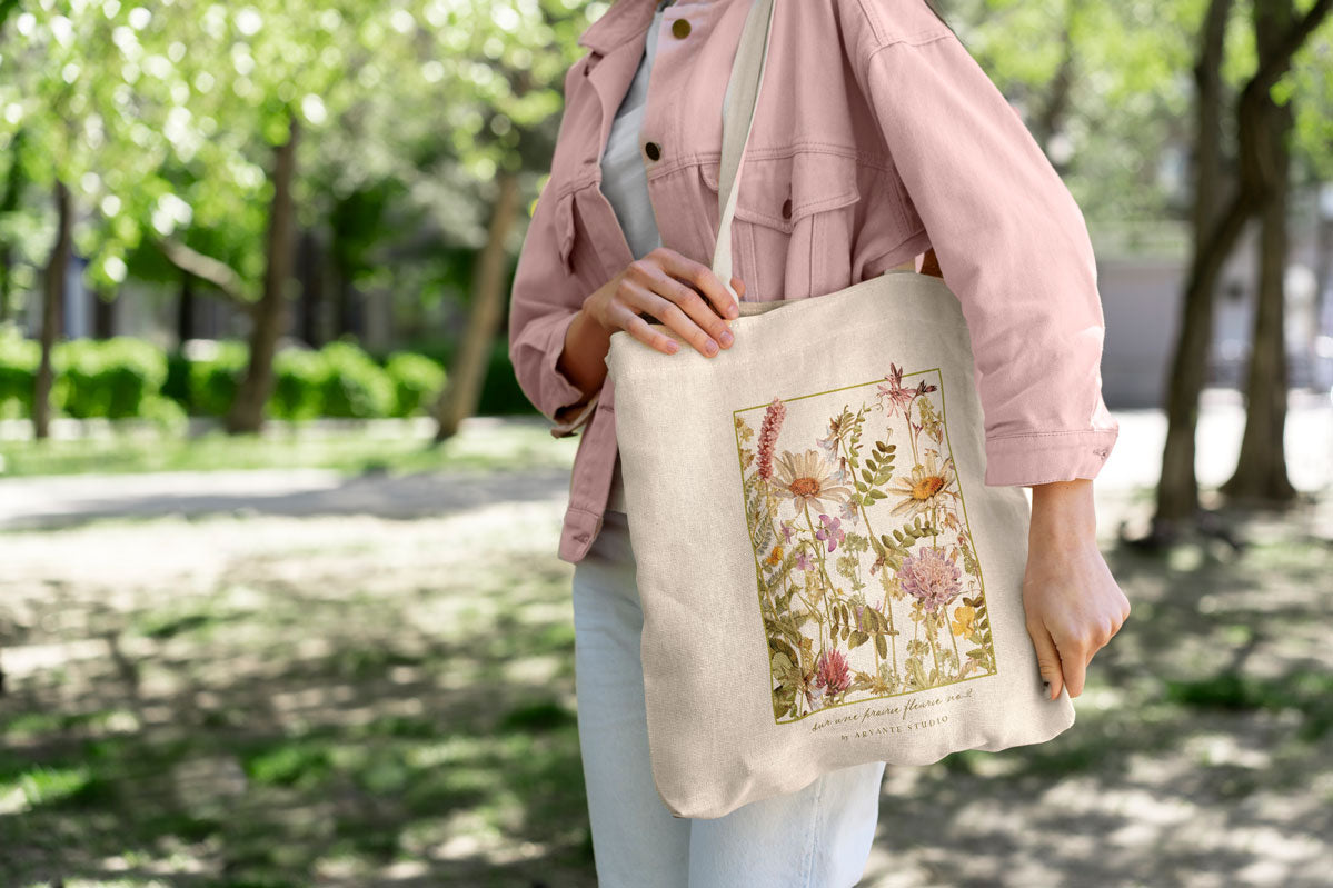 Sur Une Prairie Fleurie No.2 Eco-friendly floral tote bag